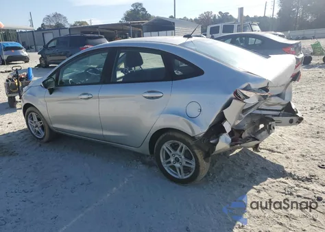2018 Ford Fiesta Se z USA, uszkodzony, nr VIN 3FADP4BJ3JM108210